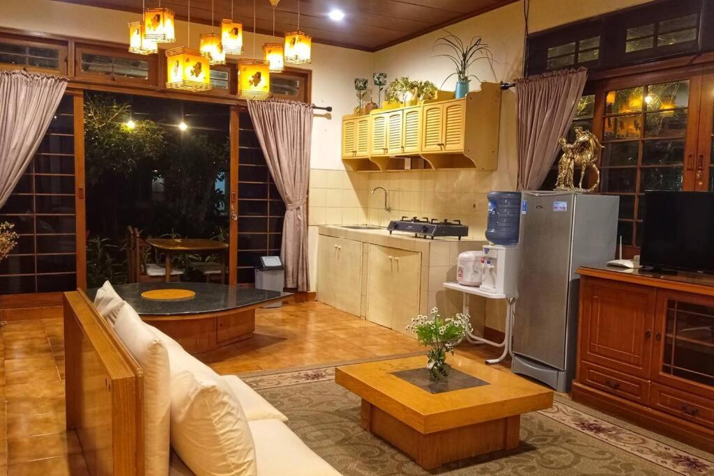 Designer Villa Tokyo Cianjur Zewnętrze zdjęcie