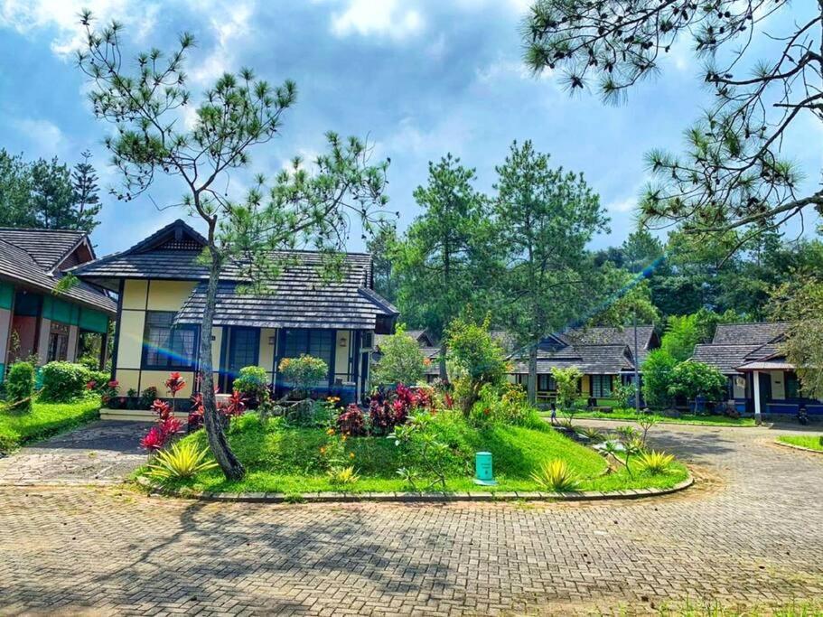 Designer Villa Tokyo Cianjur Zewnętrze zdjęcie
