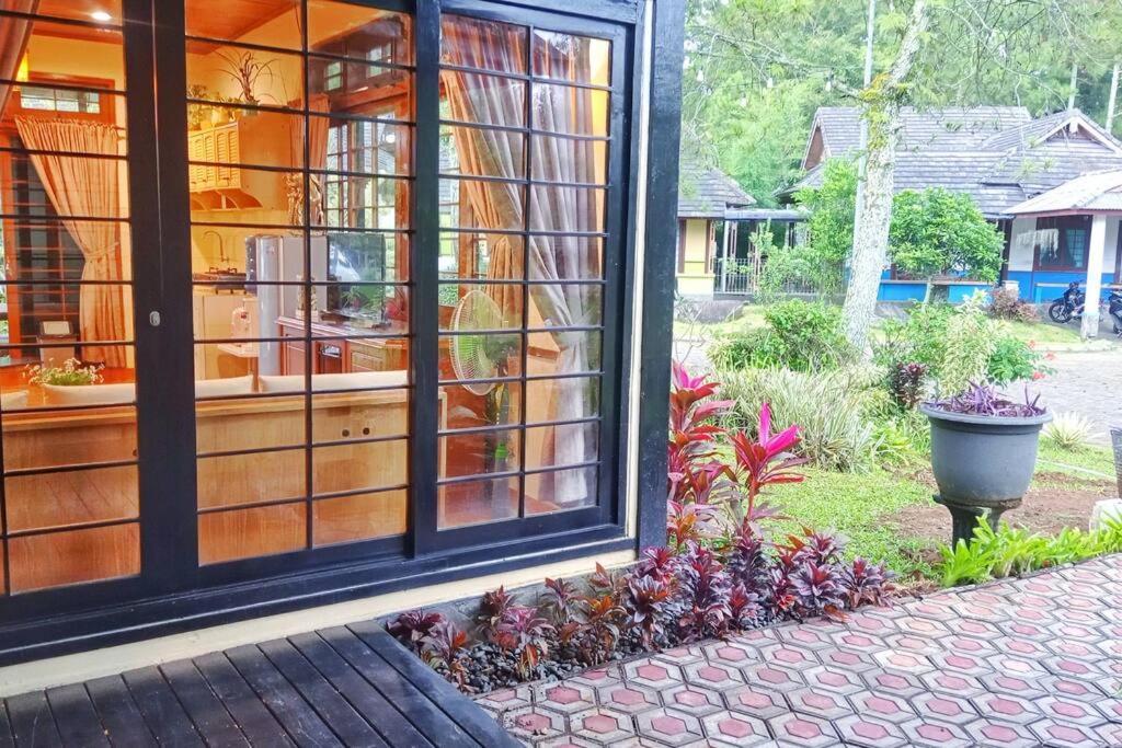 Designer Villa Tokyo Cianjur Zewnętrze zdjęcie