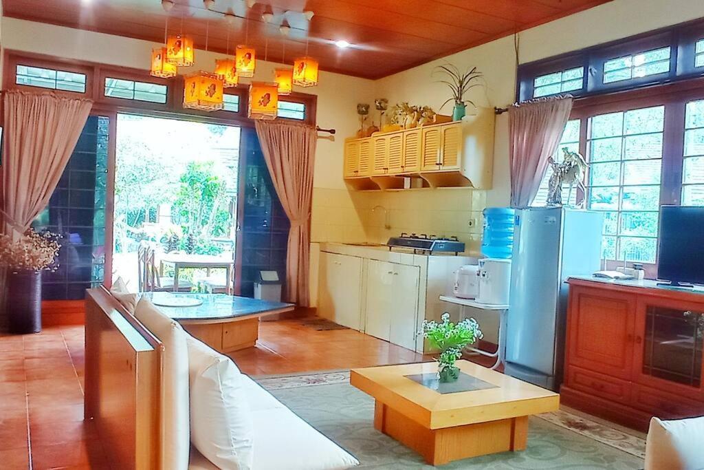 Designer Villa Tokyo Cianjur Zewnętrze zdjęcie