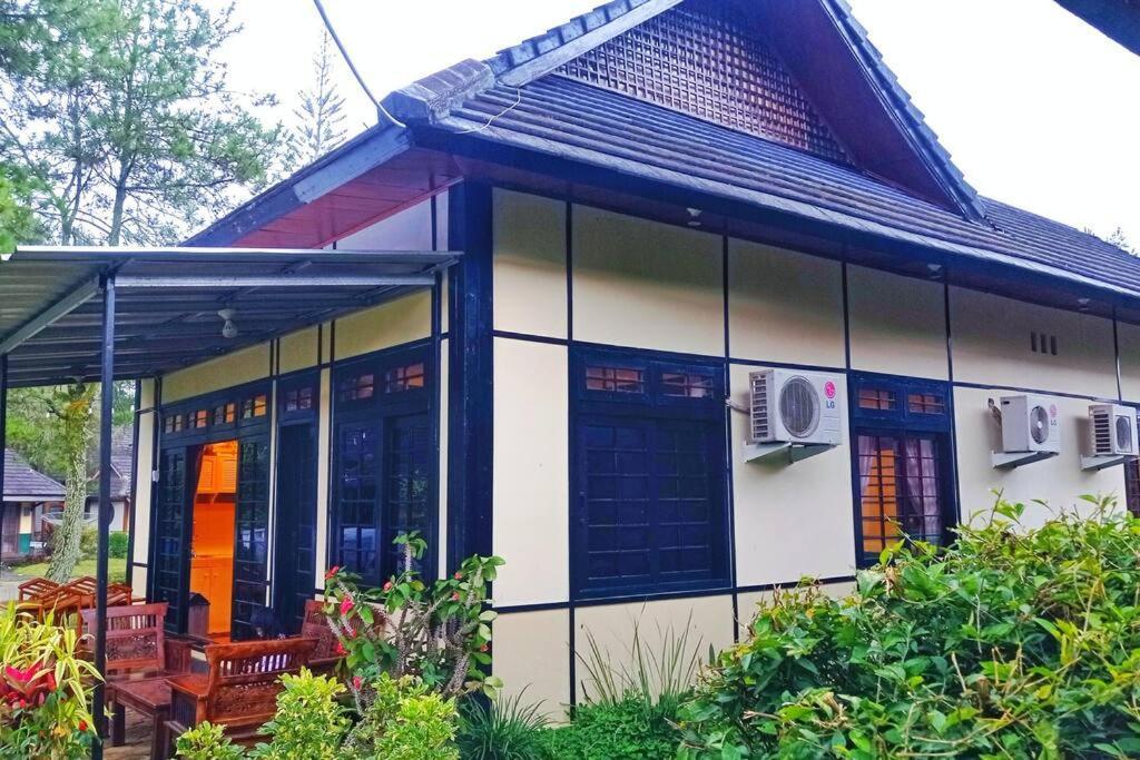 Designer Villa Tokyo Cianjur Zewnętrze zdjęcie